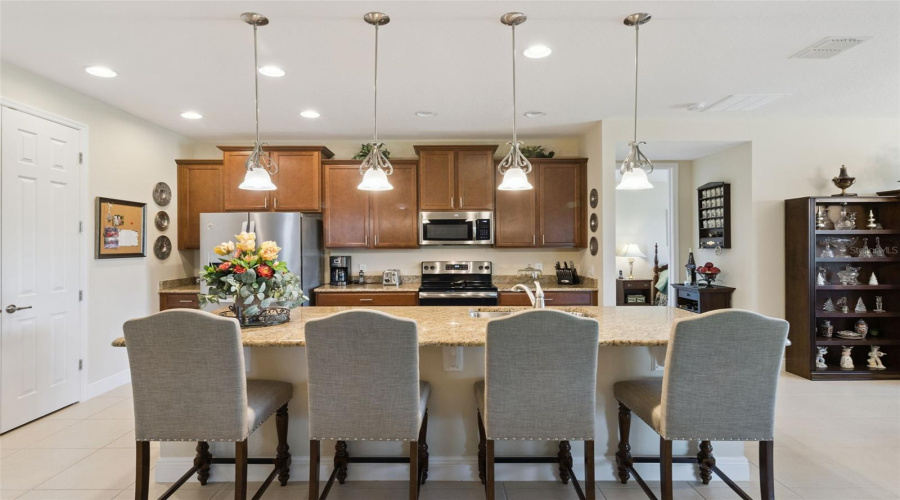 KISSIMMEE, Florida 34746, 3 Bedrooms Bedrooms, ,2 BathroomsBathrooms,Residential,For Sale,KINGFISHER,0,MFRS5156217