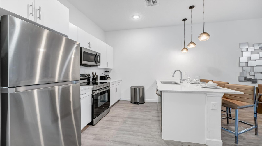 DAVENPORT, Florida 33896, 4 Bedrooms Bedrooms, ,4 BathroomsBathrooms,Residential,For Sale,FAMAGUSTA,0,MFRO6436122