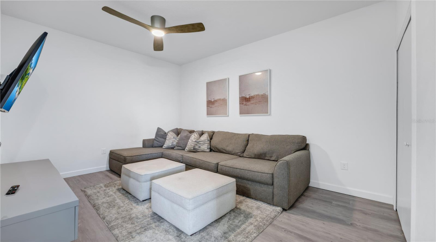 DAVENPORT, Florida 33896, 4 Bedrooms Bedrooms, ,4 BathroomsBathrooms,Residential,For Sale,FAMAGUSTA,0,MFRO6436122
