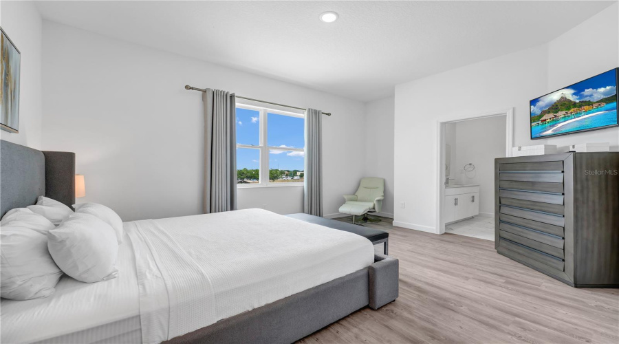DAVENPORT, Florida 33896, 4 Bedrooms Bedrooms, ,4 BathroomsBathrooms,Residential,For Sale,FAMAGUSTA,0,MFRO6436122