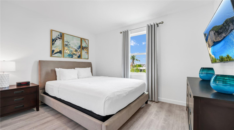 DAVENPORT, Florida 33896, 4 Bedrooms Bedrooms, ,4 BathroomsBathrooms,Residential,For Sale,FAMAGUSTA,0,MFRO6436122