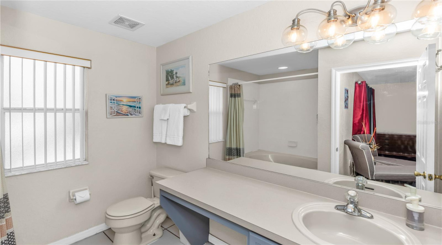 DAVENPORT, Florida 33897, 4 Bedrooms Bedrooms, ,3 BathroomsBathrooms,Residential,For Sale,CALABRIA,0,MFRO6436313