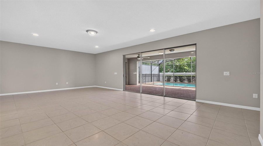 KISSIMMEE, Florida 34747, 9 Bedrooms Bedrooms, ,6 BathroomsBathrooms,Residential,For Sale,BENGAL,0,MFRS5156250