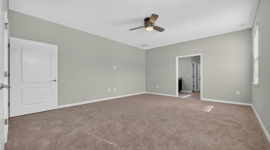 KISSIMMEE, Florida 34747, 9 Bedrooms Bedrooms, ,6 BathroomsBathrooms,Residential,For Sale,BENGAL,0,MFRS5156250