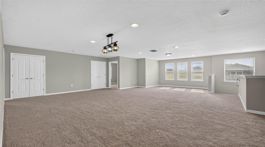 KISSIMMEE, Florida 34747, 9 Bedrooms Bedrooms, ,6 BathroomsBathrooms,Residential,For Sale,BENGAL,0,MFRS5156250