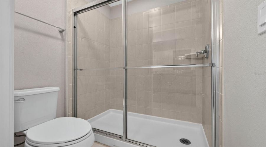 KISSIMMEE, Florida 34747, 9 Bedrooms Bedrooms, ,6 BathroomsBathrooms,Residential,For Sale,BENGAL,0,MFRS5156250