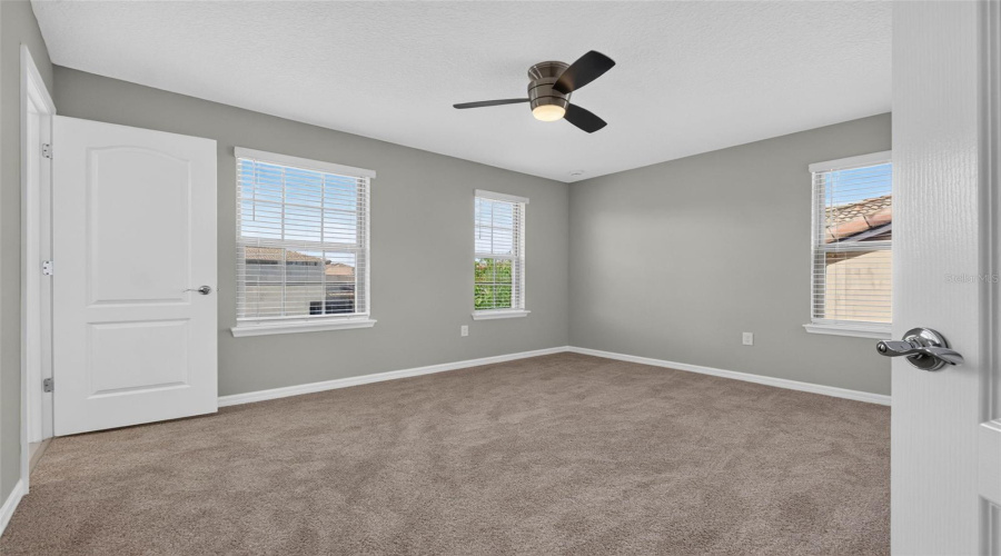 KISSIMMEE, Florida 34747, 9 Bedrooms Bedrooms, ,6 BathroomsBathrooms,Residential,For Sale,BENGAL,0,MFRS5156250
