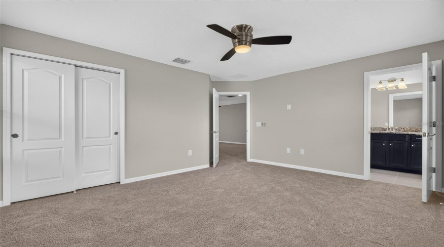 KISSIMMEE, Florida 34747, 9 Bedrooms Bedrooms, ,6 BathroomsBathrooms,Residential,For Sale,BENGAL,0,MFRS5156250