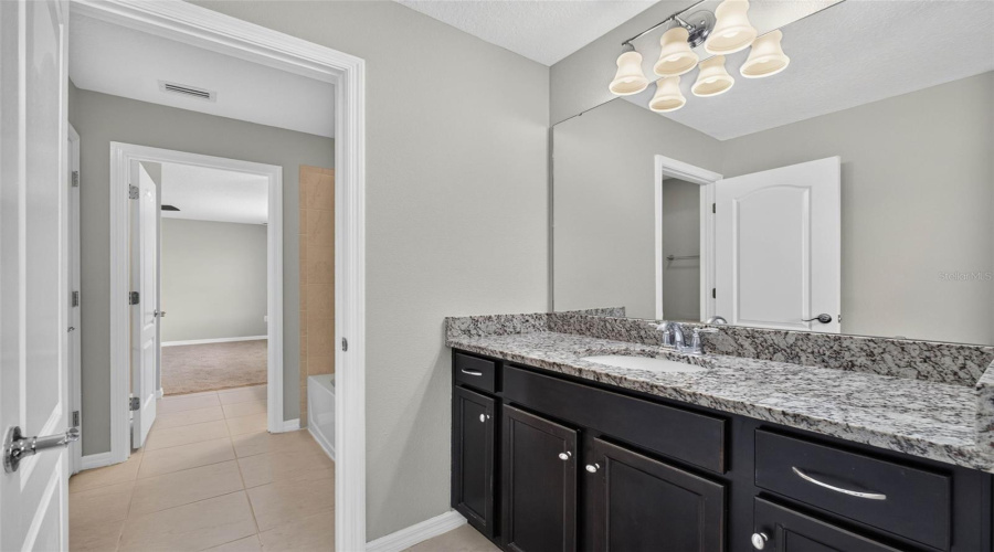 KISSIMMEE, Florida 34747, 9 Bedrooms Bedrooms, ,6 BathroomsBathrooms,Residential,For Sale,BENGAL,0,MFRS5156250