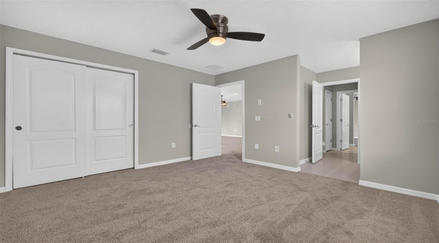 KISSIMMEE, Florida 34747, 9 Bedrooms Bedrooms, ,6 BathroomsBathrooms,Residential,For Sale,BENGAL,0,MFRS5156250