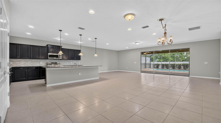 KISSIMMEE, Florida 34747, 9 Bedrooms Bedrooms, ,6 BathroomsBathrooms,Residential,For Sale,BENGAL,0,MFRS5156250