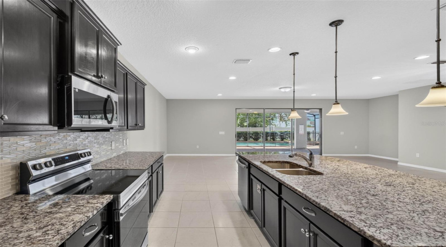 KISSIMMEE, Florida 34747, 9 Bedrooms Bedrooms, ,6 BathroomsBathrooms,Residential,For Sale,BENGAL,0,MFRS5156250