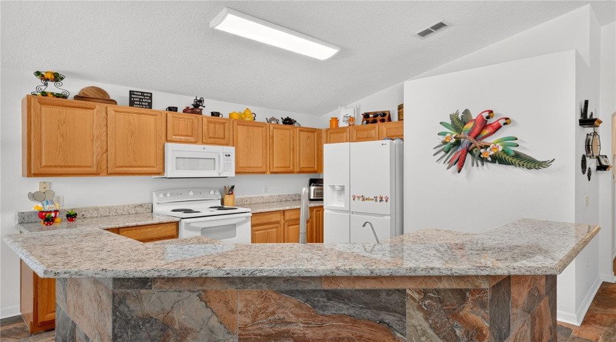 DAVENPORT, Florida 33897, 4 Bedrooms Bedrooms, ,3 BathroomsBathrooms,Residential,For Sale,LANCASTER DR,0,MFRO6434764