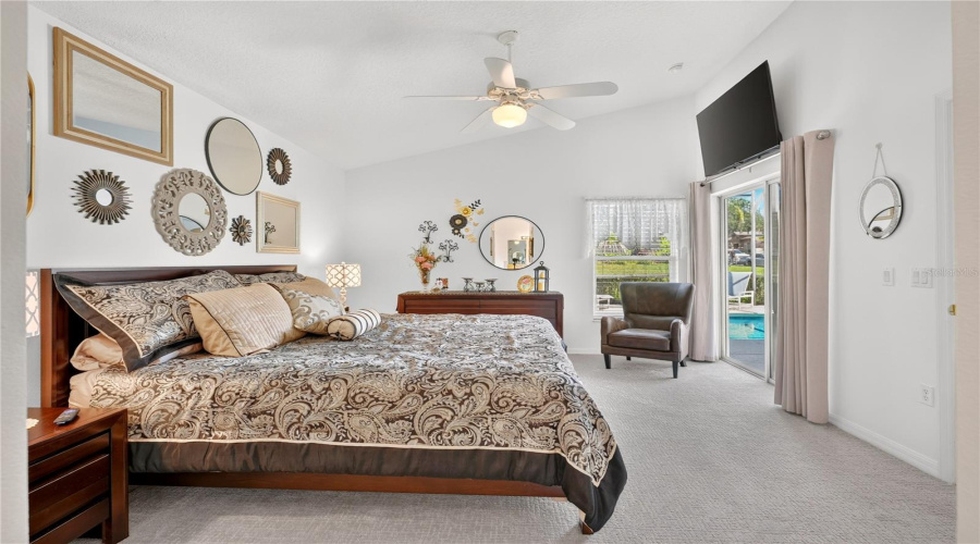 DAVENPORT, Florida 33897, 4 Bedrooms Bedrooms, ,3 BathroomsBathrooms,Residential,For Sale,LANCASTER DR,0,MFRO6434764