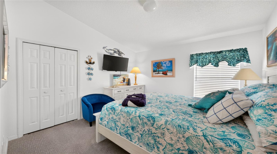 DAVENPORT, Florida 33897, 4 Bedrooms Bedrooms, ,3 BathroomsBathrooms,Residential,For Sale,LANCASTER DR,0,MFRO6434764