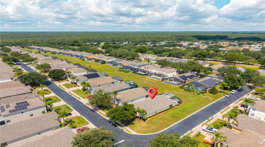 DAVENPORT, Florida 33897, 4 Bedrooms Bedrooms, ,3 BathroomsBathrooms,Residential,For Sale,LANCASTER DR,0,MFRO6434764