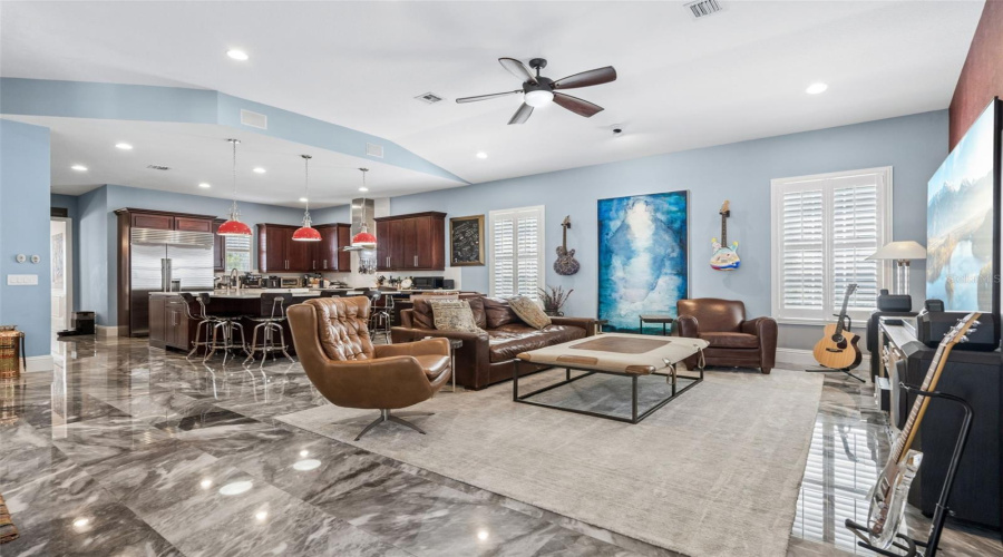 Celebration, Florida 34747, 6 Bedrooms Bedrooms, ,5 Bathroomsbathrooms,Residential,For Sale,Oak Shadows,0,Mfro6434811