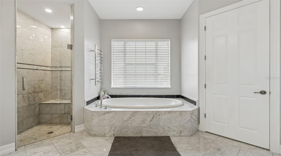 Celebration, Florida 34747, 6 Bedrooms Bedrooms, ,5 Bathroomsbathrooms,Residential,For Sale,Oak Shadows,0,Mfro6434811