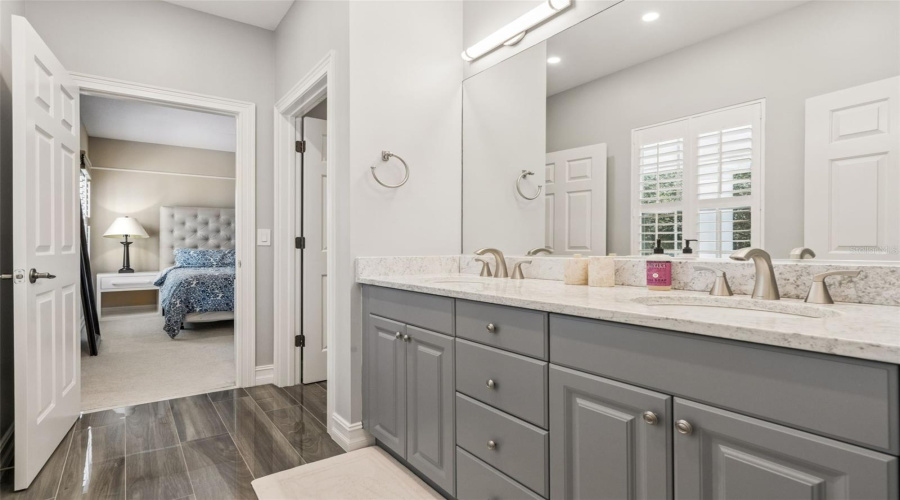 Celebration, Florida 34747, 6 Bedrooms Bedrooms, ,5 Bathroomsbathrooms,Residential,For Sale,Oak Shadows,0,Mfro6434811