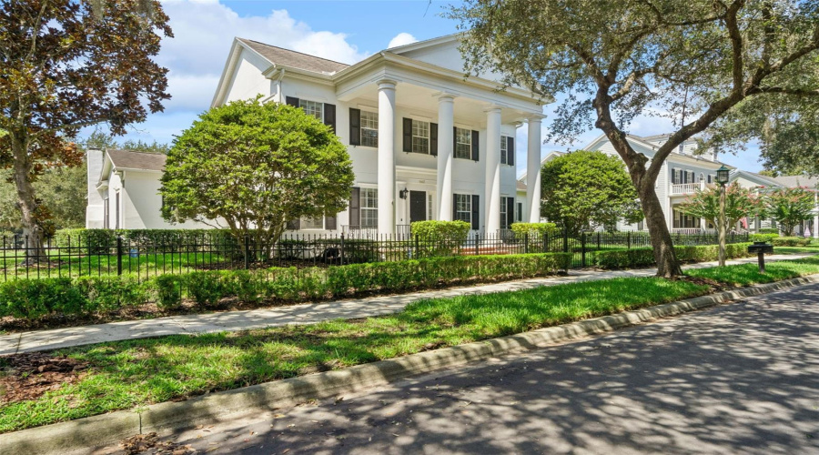 Celebration, Florida 34747, 6 Bedrooms Bedrooms, ,5 Bathroomsbathrooms,Residential,For Sale,Oak Shadows,0,Mfro6434811