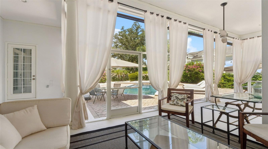 Celebration, Florida 34747, 6 Bedrooms Bedrooms, ,5 Bathroomsbathrooms,Residential,For Sale,Oak Shadows,0,Mfro6434811