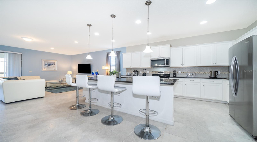 KISSIMMEE, Florida 34747, 8 Bedrooms Bedrooms, ,6 BathroomsBathrooms,Residential,For Sale,LIMA,0,MFRO6436398
