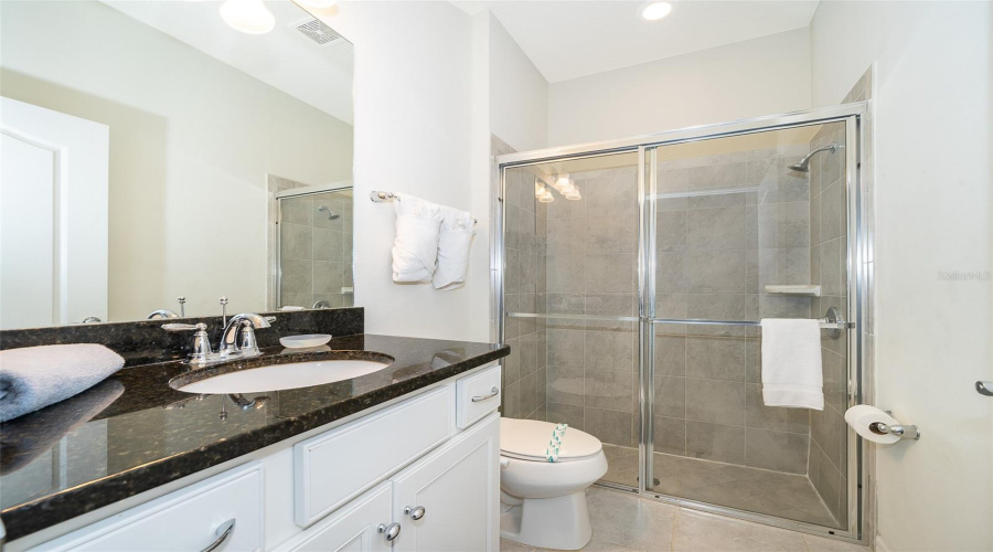 KISSIMMEE, Florida 34747, 8 Bedrooms Bedrooms, ,6 BathroomsBathrooms,Residential,For Sale,LIMA,0,MFRO6436398