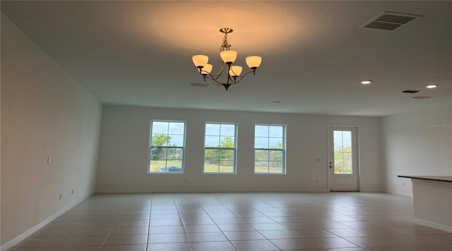 DAVENPORT, Florida 33896, 3 Bedrooms Bedrooms, ,2 BathroomsBathrooms,Residential,For Sale,SANIBEL,0,MFRO6416671