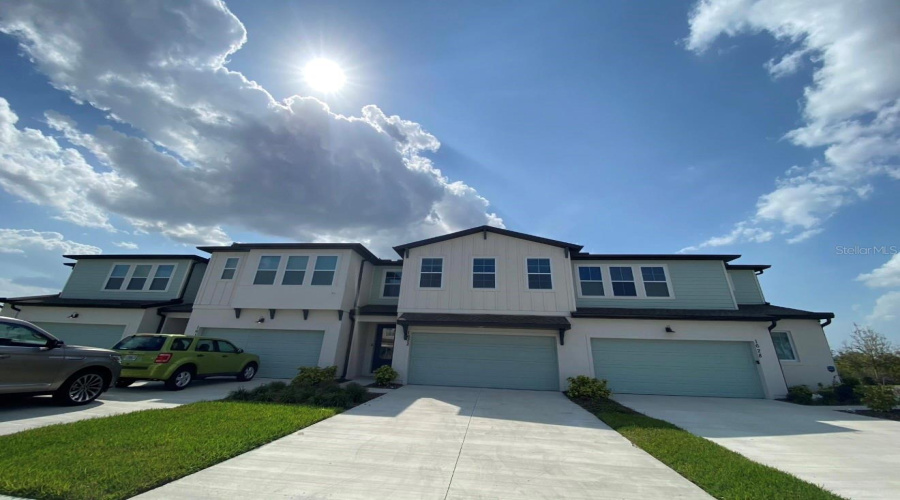 DAVENPORT, Florida 33896, 3 Bedrooms Bedrooms, ,2 BathroomsBathrooms,Residential,For Sale,SANIBEL,0,MFRO6416671