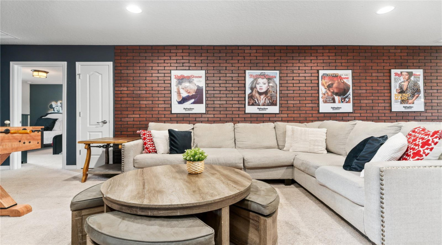 KISSIMMEE, Florida 34747, 8 Bedrooms Bedrooms, ,6 BathroomsBathrooms,Residential,For Sale,LIMA,0,MFRO6436405