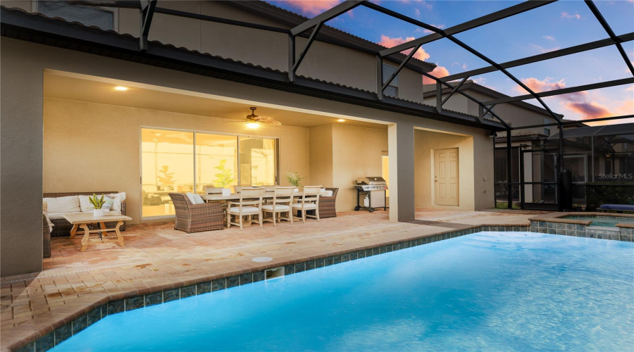 KISSIMMEE, Florida 34747, 8 Bedrooms Bedrooms, ,6 BathroomsBathrooms,Residential,For Sale,LIMA,0,MFRO6436405
