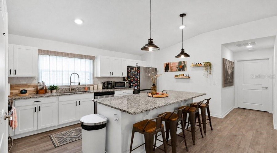 Davenport, Florida 33897, 3 Bedrooms Bedrooms, ,2 Bathroomsbathrooms,Residential,For Sale,Papaya,0,Mfrs5155763