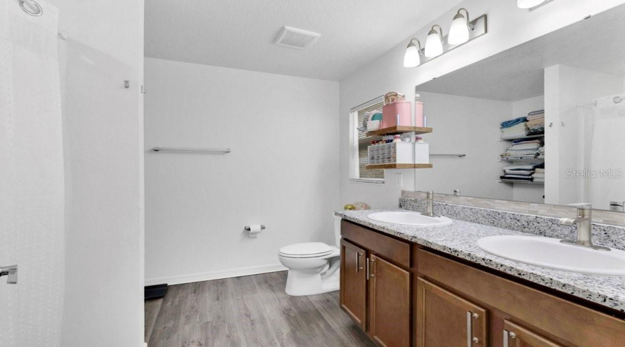 Davenport, Florida 33897, 3 Bedrooms Bedrooms, ,2 Bathroomsbathrooms,Residential,For Sale,Papaya,0,Mfrs5155763