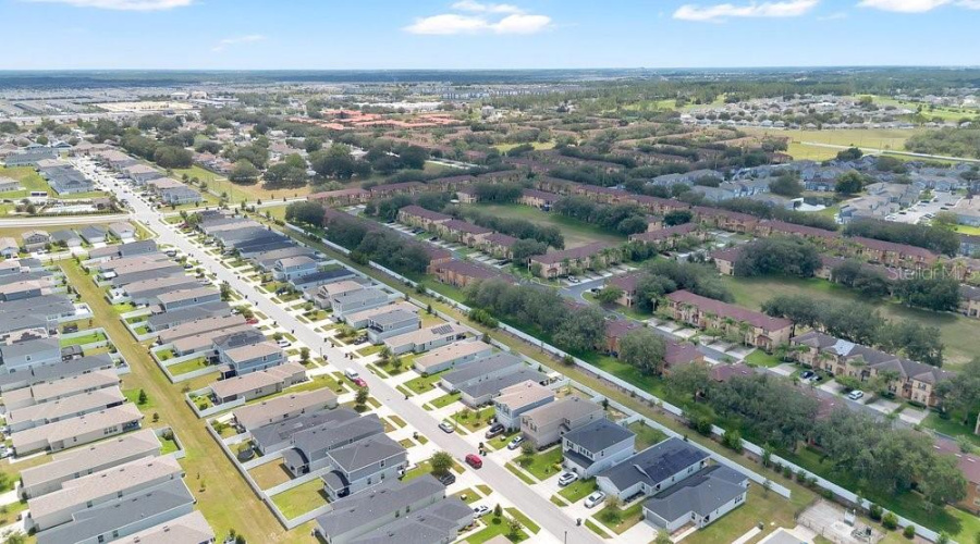 Davenport, Florida 33897, 3 Bedrooms Bedrooms, ,2 Bathroomsbathrooms,Residential,For Sale,Papaya,0,Mfrs5155763