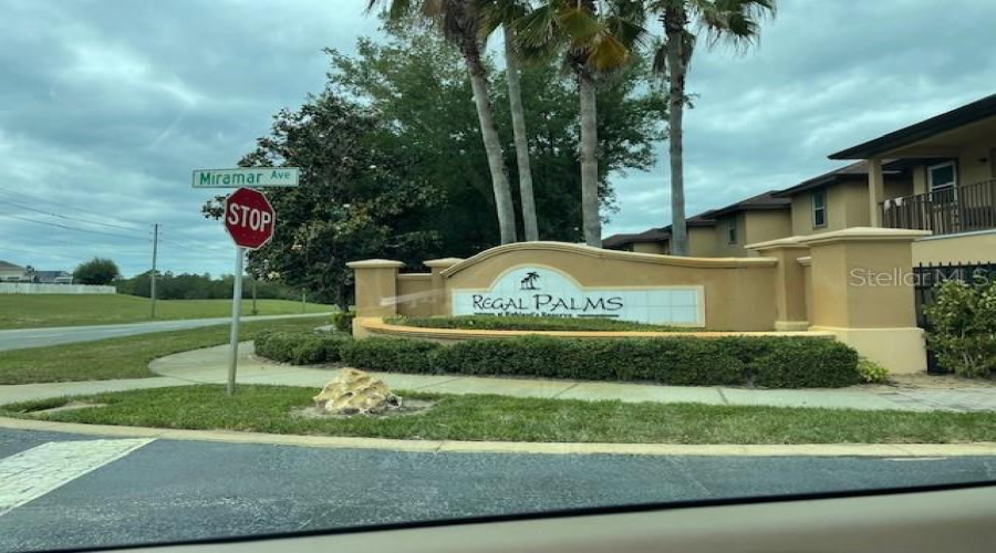 Davenport, Florida 33897, 4 Bedrooms Bedrooms, ,3 Bathroomsbathrooms,Residential,For Sale,Palermo,0,Mfro6401242