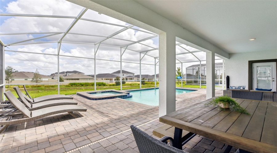 Davenport, Florida 33896, 7 Bedrooms Bedrooms, ,6 Bathroomsbathrooms,Residential,For Sale,Sommerset Hills,0,Mfro6436451