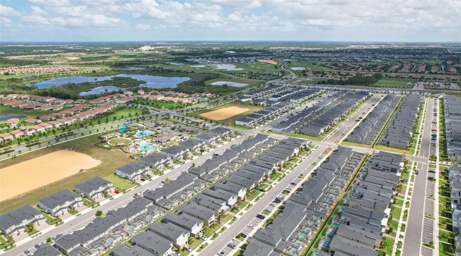 Davenport, Florida 33896, 7 Bedrooms Bedrooms, ,6 Bathroomsbathrooms,Residential,For Sale,Sommerset Hills,0,Mfro6436451