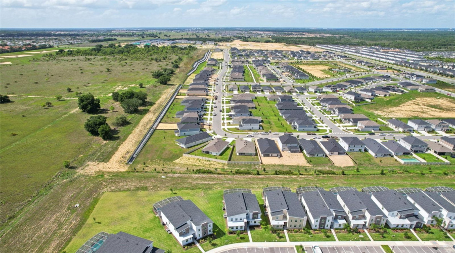Davenport, Florida 33896, 7 Bedrooms Bedrooms, ,6 Bathroomsbathrooms,Residential,For Sale,Sommerset Hills,0,Mfro6436451