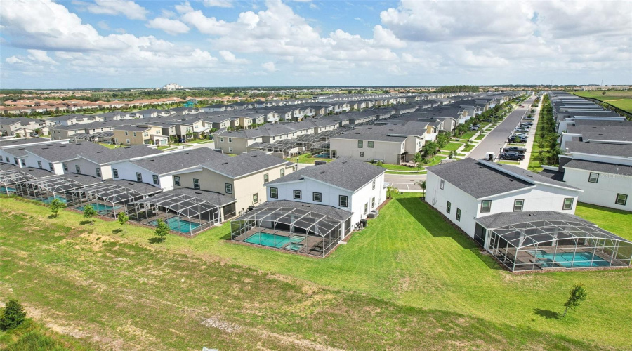 Davenport, Florida 33896, 7 Bedrooms Bedrooms, ,6 Bathroomsbathrooms,Residential,For Sale,Sommerset Hills,0,Mfro6436451