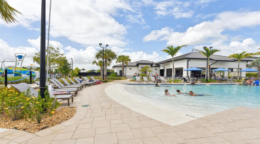 Davenport, Florida 33896, 7 Bedrooms Bedrooms, ,6 Bathroomsbathrooms,Residential,For Sale,Sommerset Hills,0,Mfro6436451
