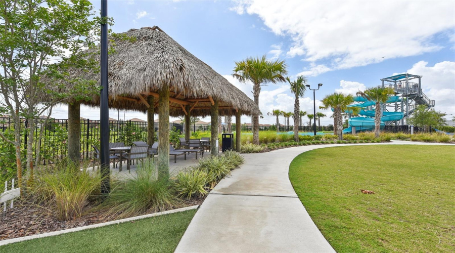 Davenport, Florida 33896, 7 Bedrooms Bedrooms, ,6 Bathroomsbathrooms,Residential,For Sale,Sommerset Hills,0,Mfro6436451