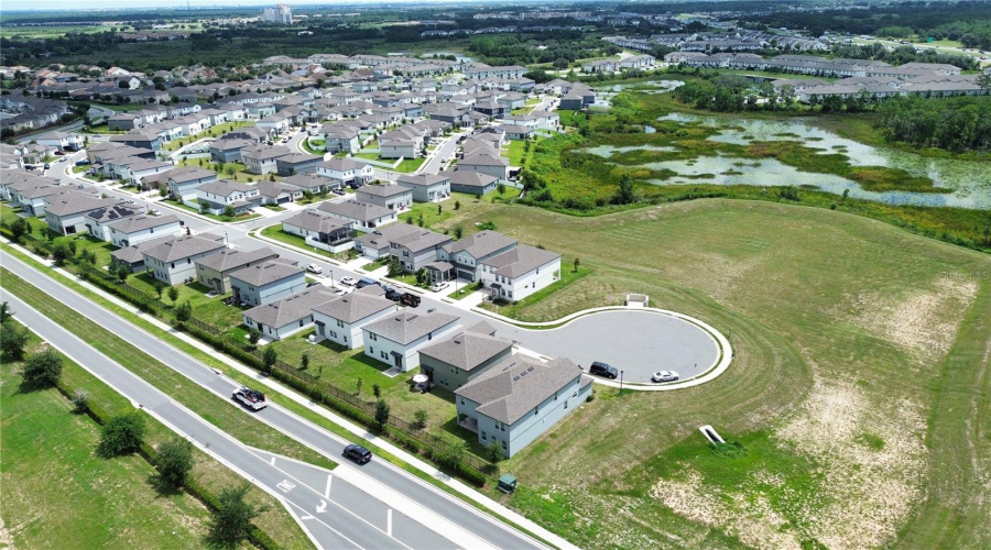 Davenport, Florida 33896, 8 Bedrooms Bedrooms, ,5 Bathroomsbathrooms,Residential,For Sale,Derwent,0,Mfro6436302