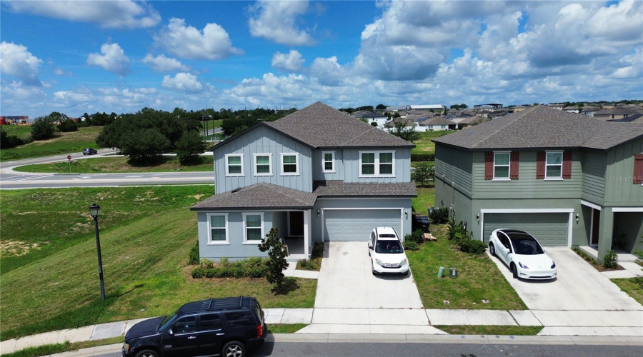 Davenport, Florida 33896, 8 Bedrooms Bedrooms, ,5 Bathroomsbathrooms,Residential,For Sale,Derwent,0,Mfro6436302