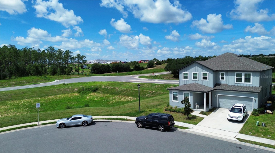 Davenport, Florida 33896, 8 Bedrooms Bedrooms, ,5 Bathroomsbathrooms,Residential,For Sale,Derwent,0,Mfro6436302