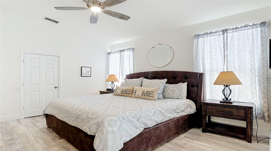 Kissimmee, Florida 34747, 4 Bedrooms Bedrooms, ,3 Bathroomsbathrooms,Residential,For Sale,Fan Palm,0,Mfro6436177