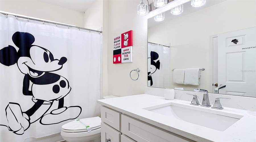 Kissimmee, Florida 34747, 4 Bedrooms Bedrooms, ,3 Bathroomsbathrooms,Residential,For Sale,Fan Palm,0,Mfro6436177