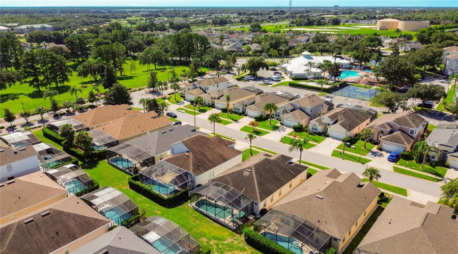 Kissimmee, Florida 34747, 4 Bedrooms Bedrooms, ,3 Bathroomsbathrooms,Residential,For Sale,Fan Palm,0,Mfro6436177