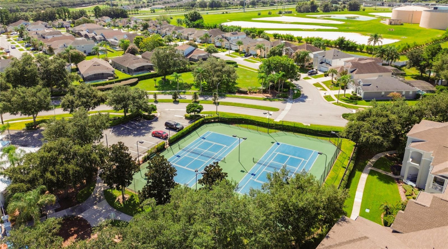 Kissimmee, Florida 34747, 4 Bedrooms Bedrooms, ,3 Bathroomsbathrooms,Residential,For Sale,Fan Palm,0,Mfro6436177