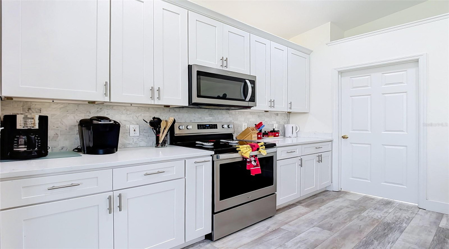 Kissimmee, Florida 34747, 4 Bedrooms Bedrooms, ,3 Bathroomsbathrooms,Residential,For Sale,Fan Palm,0,Mfro6436177