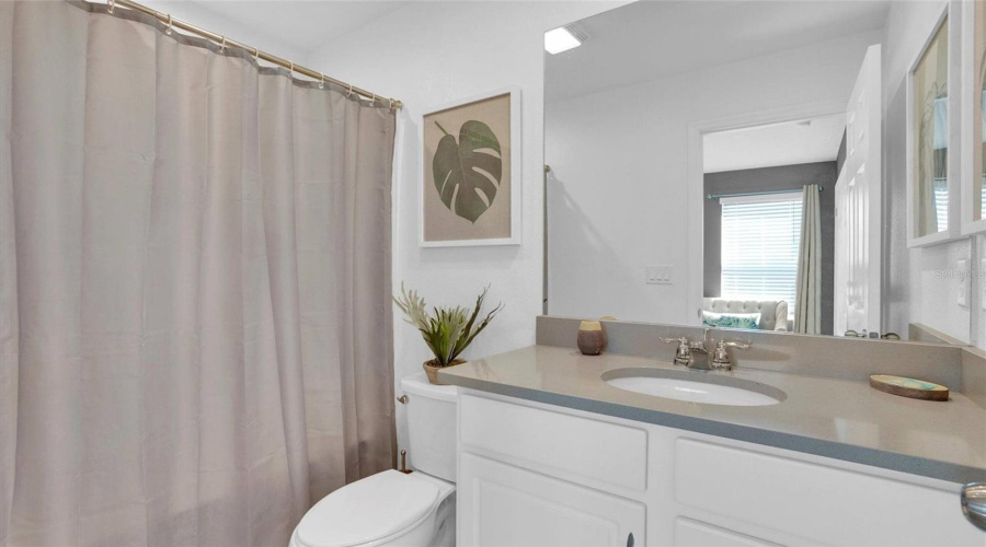 Kissimmee, Florida 34747, 5 Bedrooms Bedrooms, ,4 Bathroomsbathrooms,Residential,For Sale,Cooper Bell,0,Mfro6436144